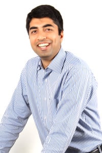 Who leads the online grocery race in Indian ecommerce?