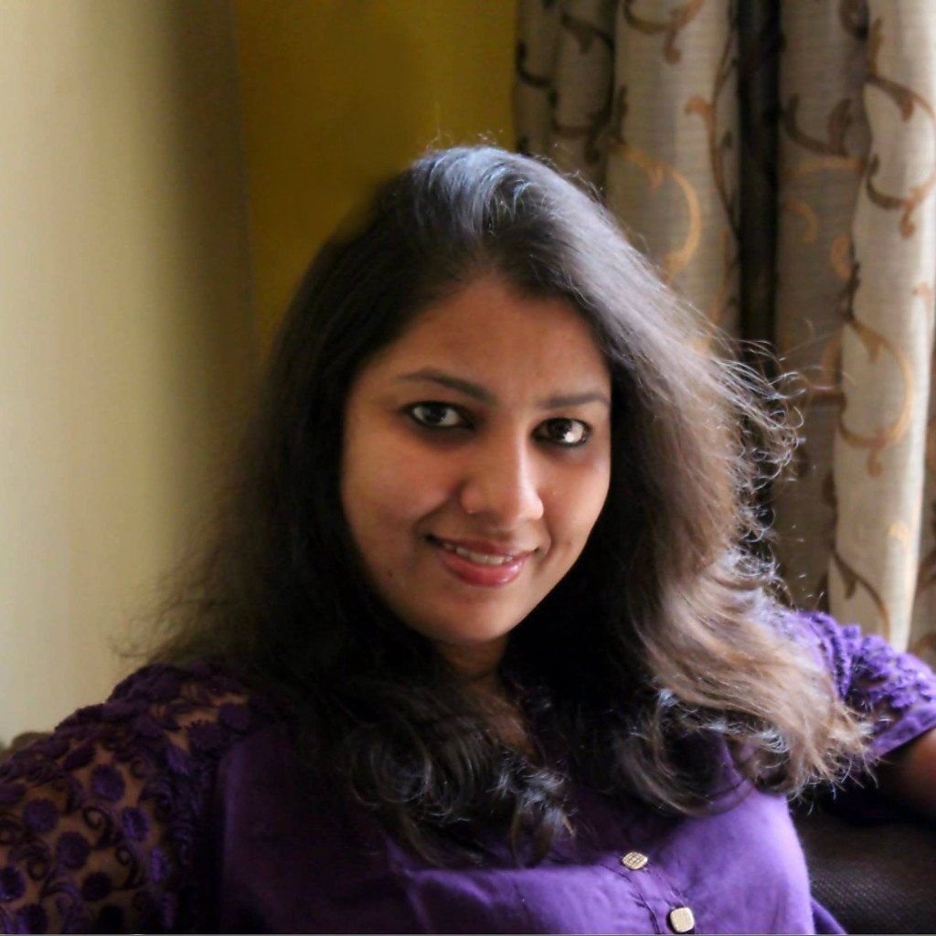 Getting a foothold in online fashion jewellery market with her facebook store, Shalini shares