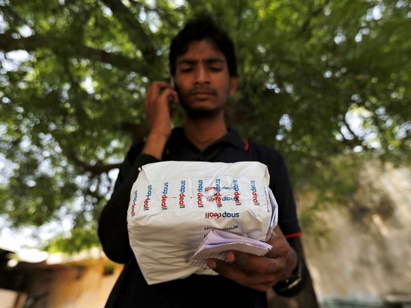 Snapdeal cuts back commissions to benefit sellers & increase sales, with Dynamic Marketing Fee
